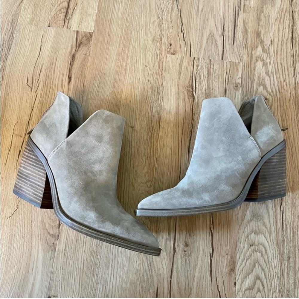 Vince Camuto Gigieta western bootie